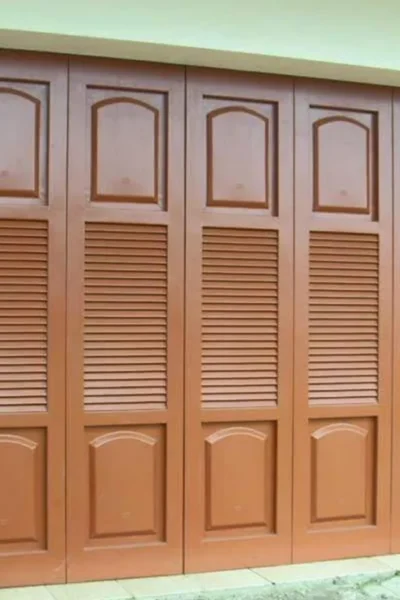 Sectional Door (6) Sectional Door (6)
